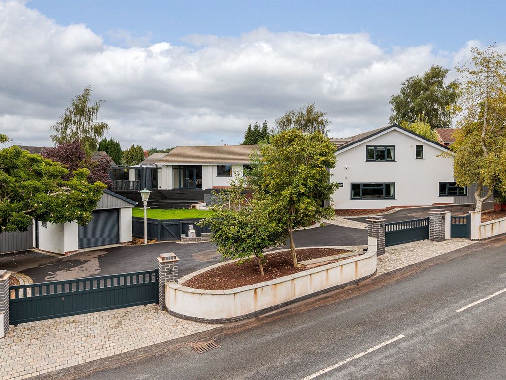 5 bed detached house for sale in Quarry Bank, Utkinton, Tarporley CW6, £925,000 Zoopla