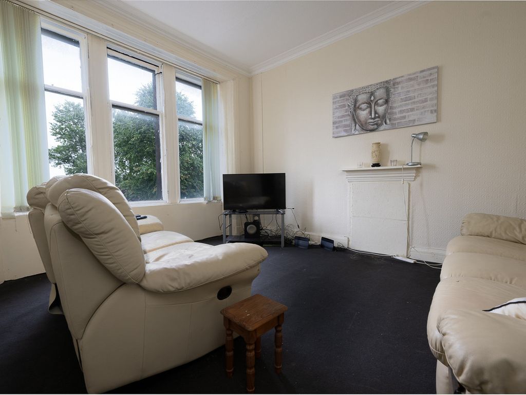 3 bed block of flats for sale in 2 John Street, Gourock PA19, £60,000