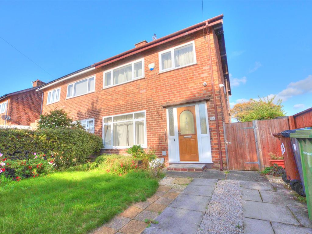 3 bed semidetached house for sale in The Northern Road, Crosby