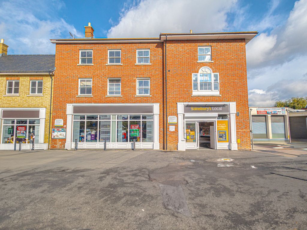 New home, 2 bed flat for sale in West Street, Rochford SS4, £154,000
