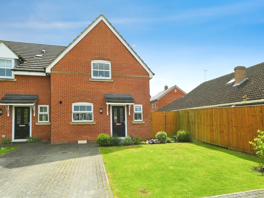 3 bed semi-detached house for sale in High Street, Wroughton, Swindon ...