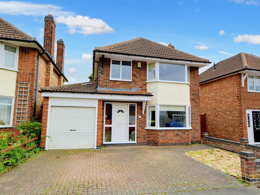 3 bed detached house for sale in Sandown Road, Toton, Beeston