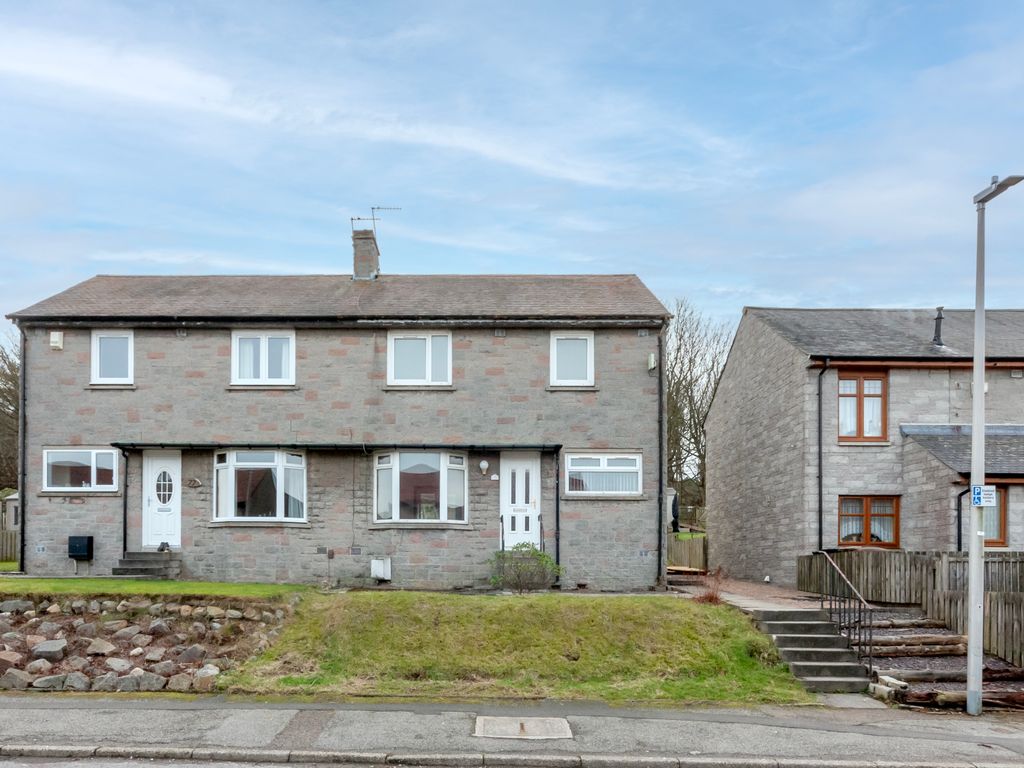 3 bed semidetached house for sale in Caiesdykes Road, Kincorth