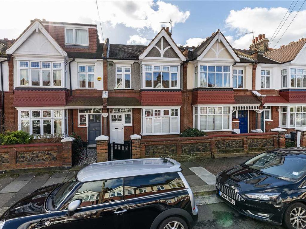 Gatwick Road, London SW18  