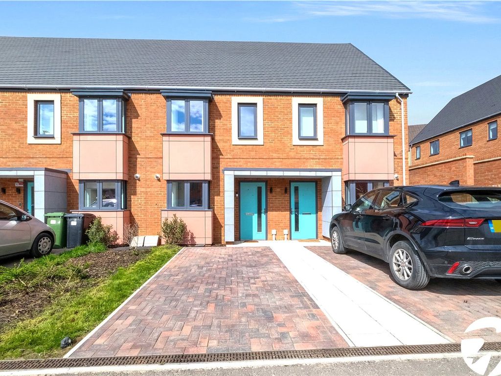 2 bed terraced house for sale in Inkpen Lane, Castle Hill, Ebbsfleet
