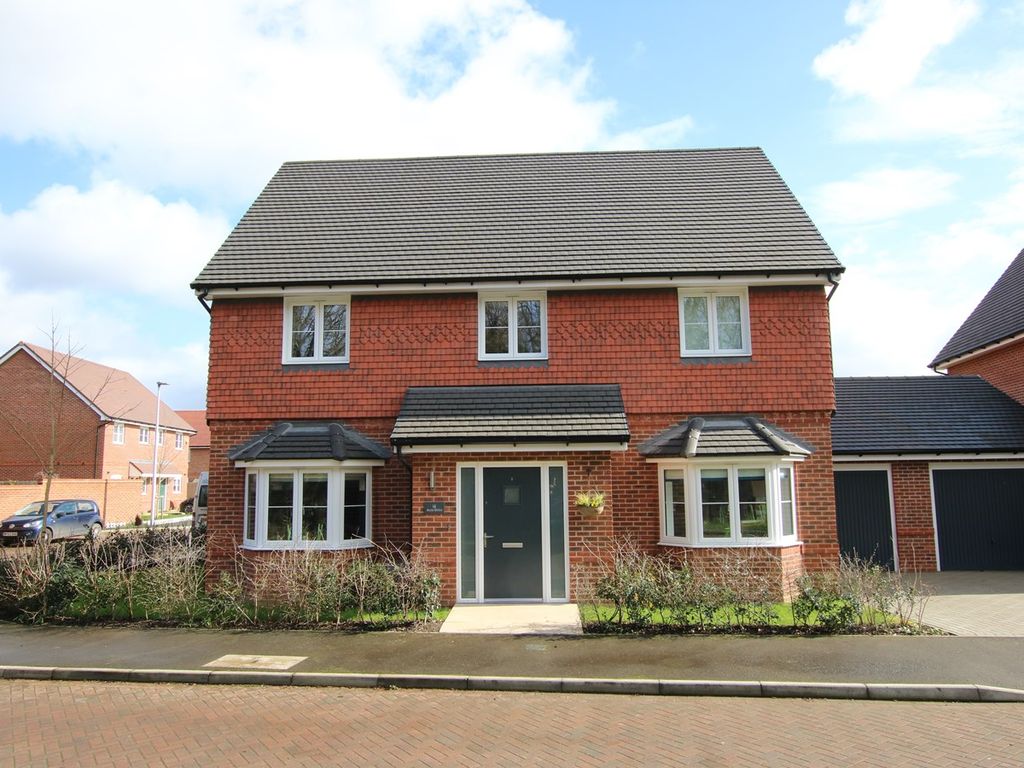 4 bed detached house for sale in Acre Drive, Finchwood Park, Wokingham