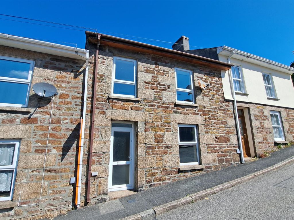 3 bed terraced house for sale in Sparnon Hill, Redruth TR15, £220,000