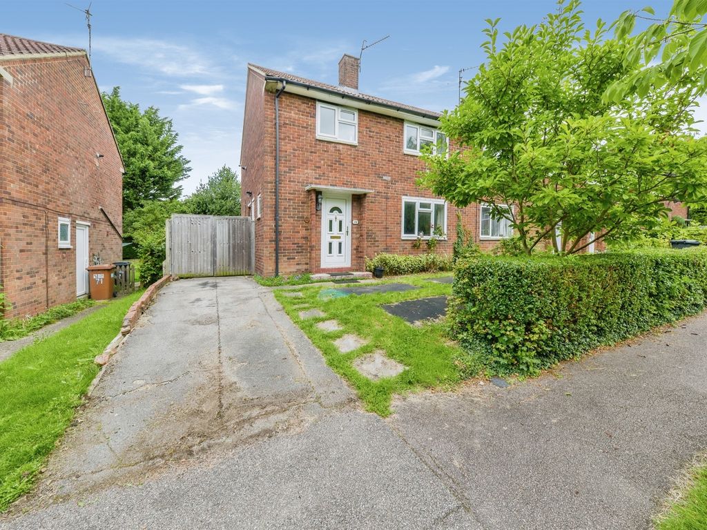3 bed end terrace house for sale in Raymonds Plain, Welwyn Garden City AL7, £450,000 Zoopla