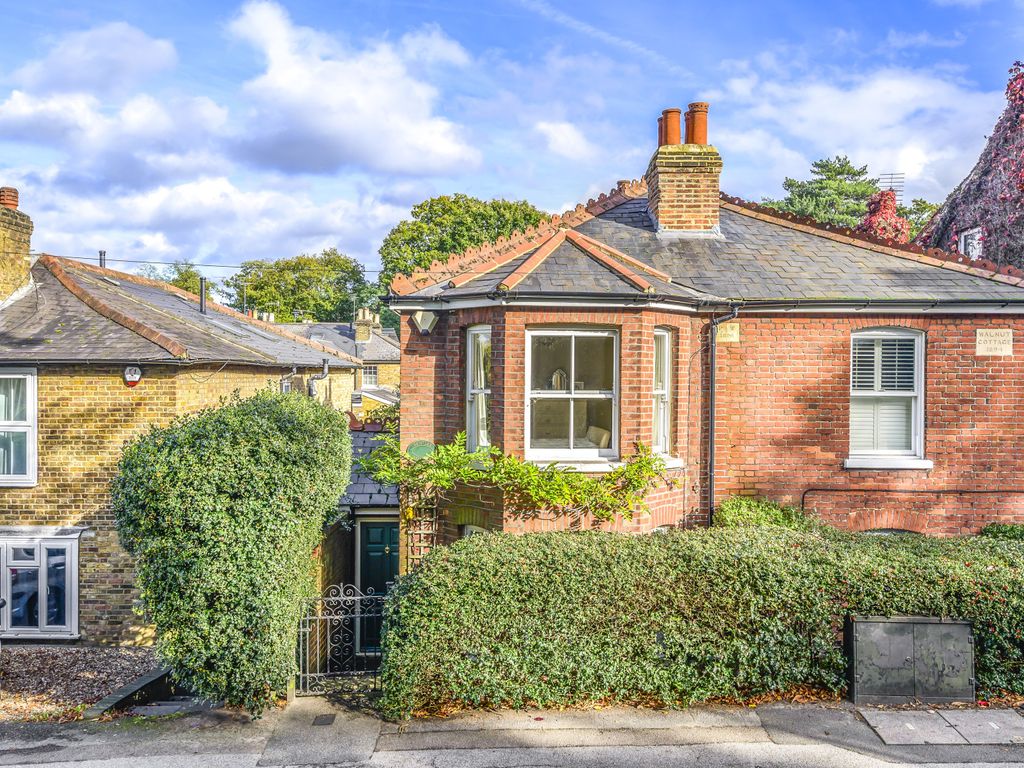 Heath Road Weybridge KT13  