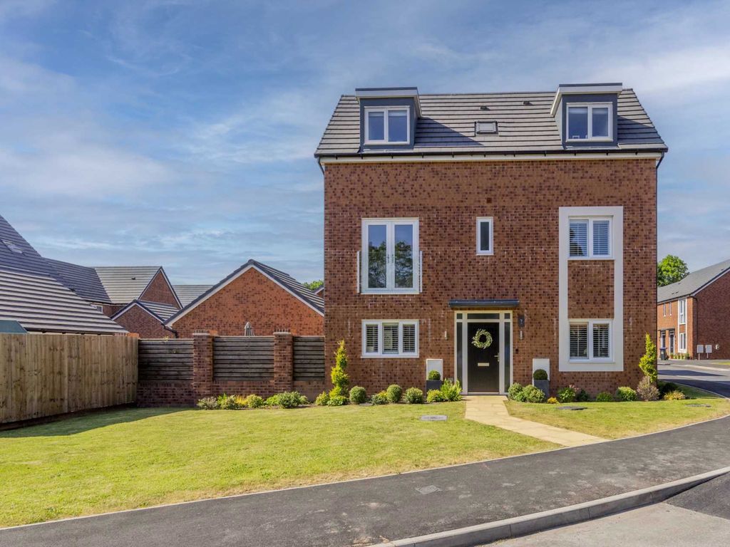 5 bed detached house for sale in Gordan Road, Blythe Bridge ST11 Zoopla