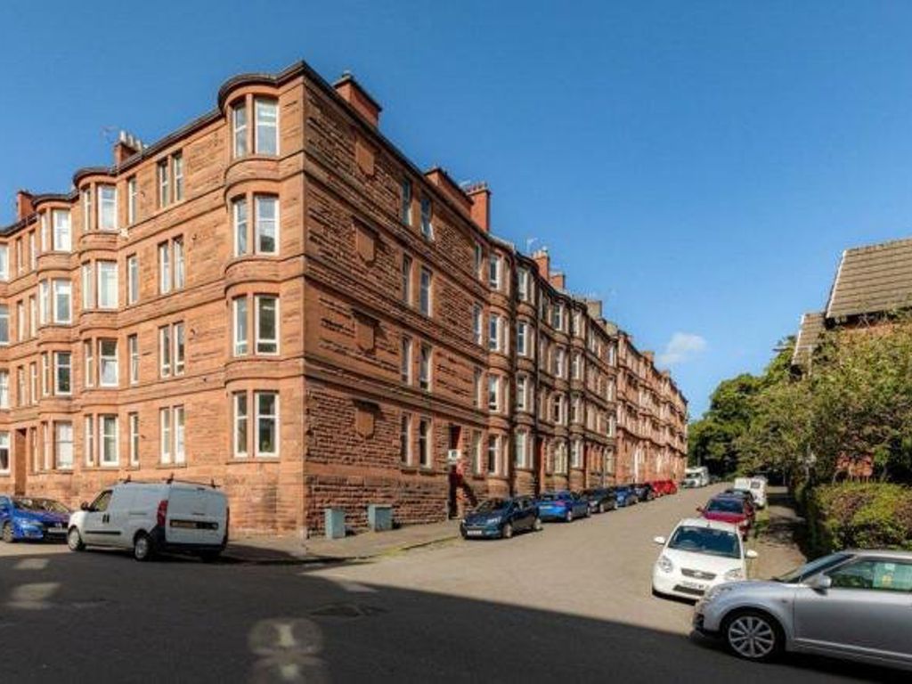1 bed flat to rent in Laurel Place, Glasgow G11, £850 pcm Zoopla