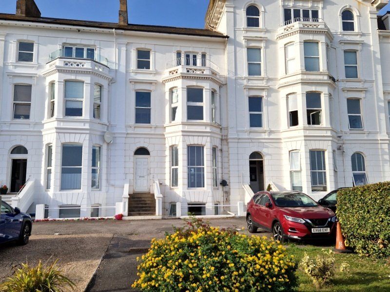2 bed flat for sale in Morton Crescent, Exmouth EX8, £300,000 Zoopla