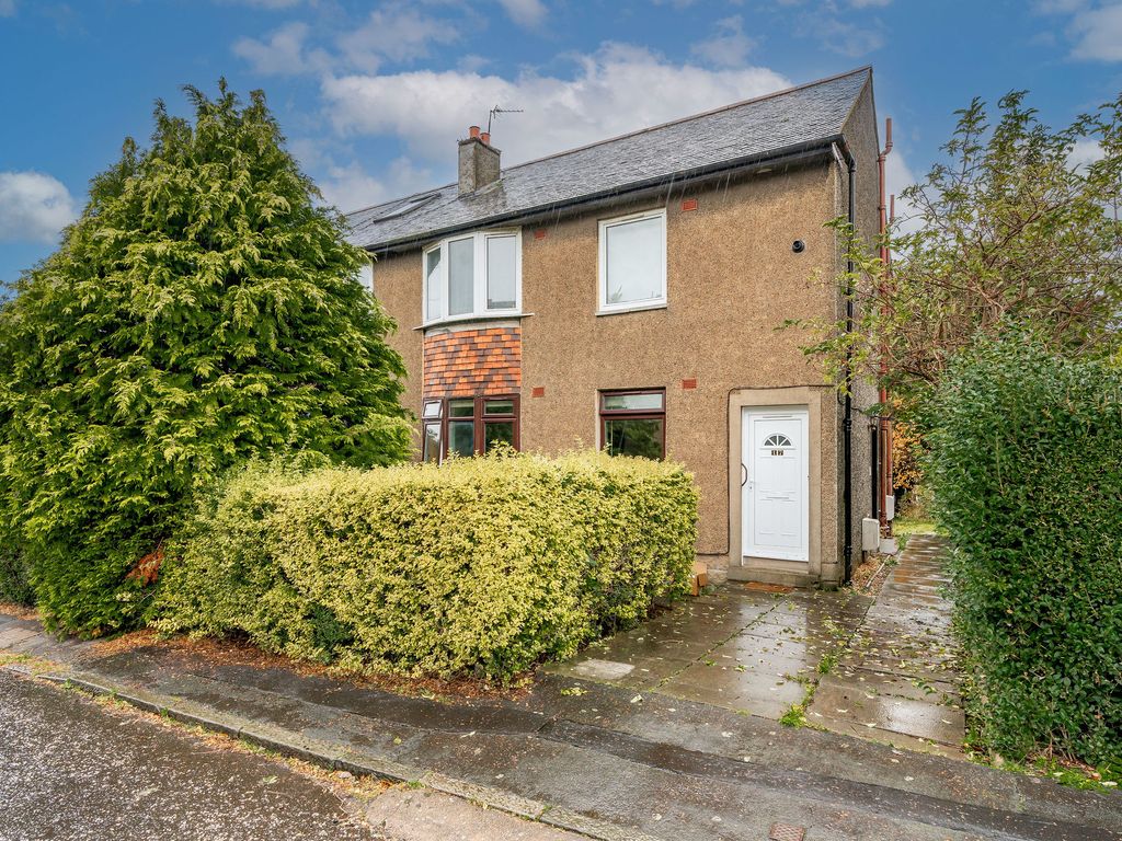 2 bed flat for sale in Carrick Knowe Hill, Edinburgh EH12, £180,000