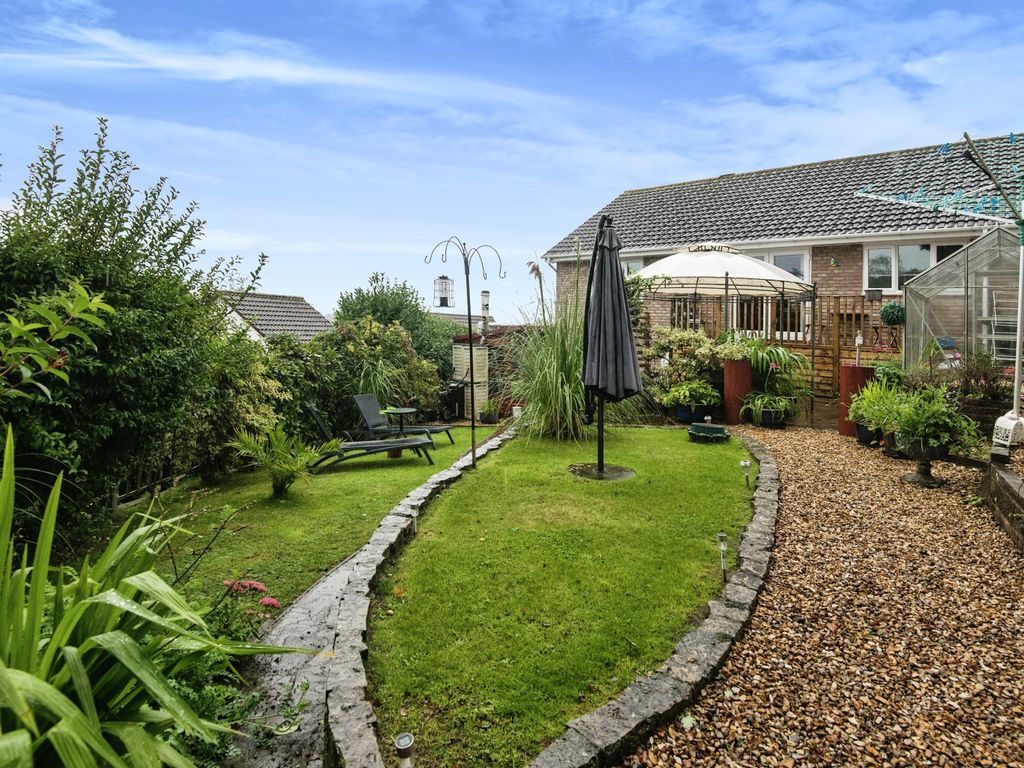 2 bed bungalow for sale in Gatehouse Close, Dawlish, Devon EX7, £