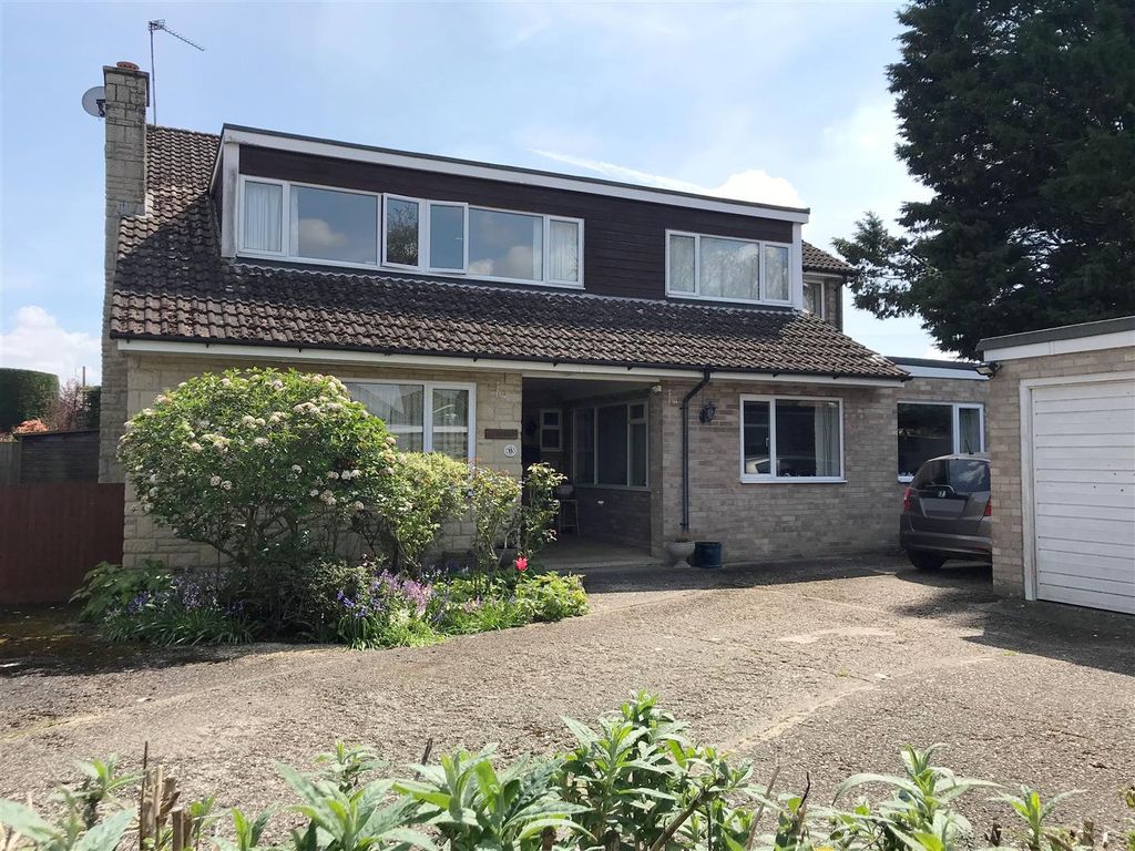 5 bed detached house for sale in Monkswood Close, Newbury RG14 Zoopla