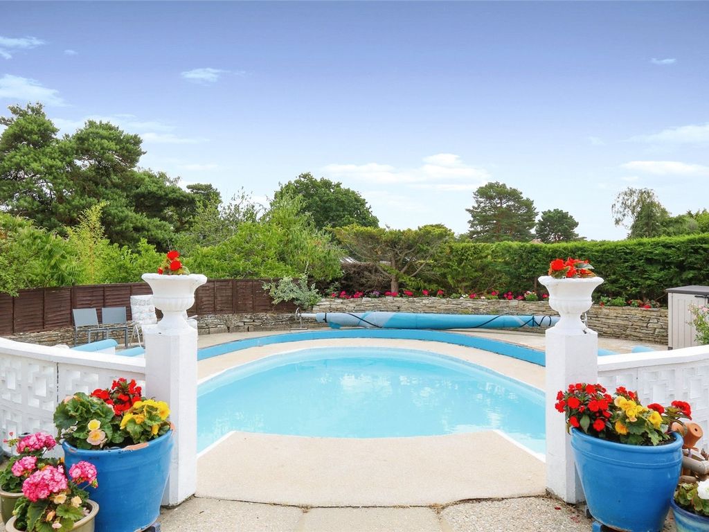 4 bed detached house for sale in St. Ives Park, Ashley Heath, Ringwood