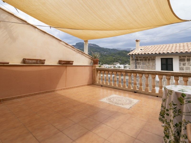 4 bed detached house for sale in Puerto De Sóller, Sóller, Mallorca, £