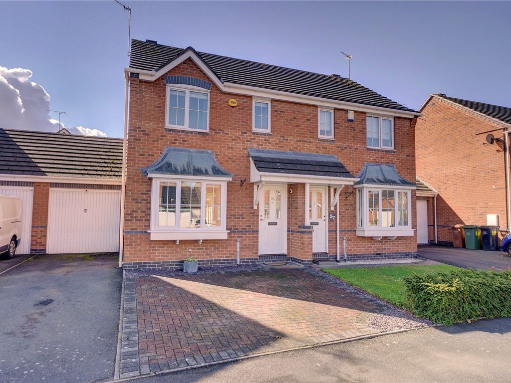 3 bed semidetached house for sale in Showell Green, Droitwich