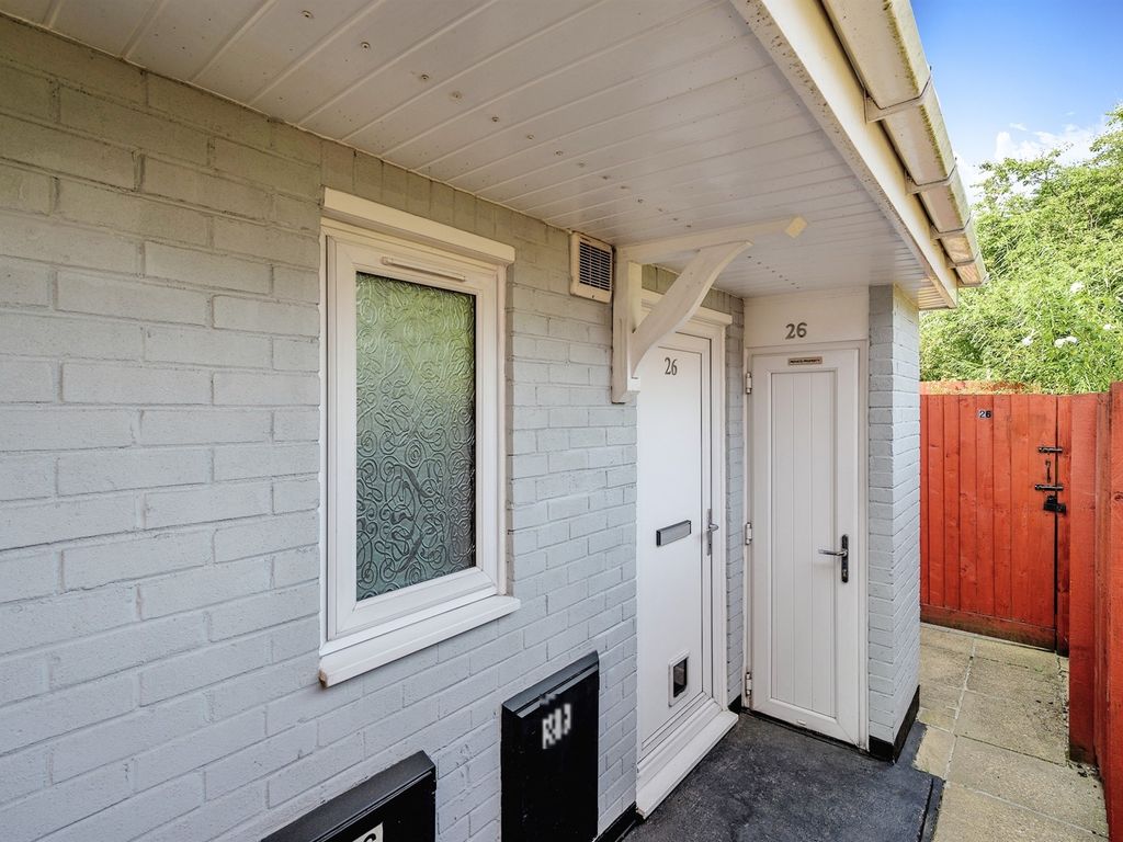 1 bed end terrace house for sale in Moorland Gardens, Plympton, Plymouth PL7, £157,000 Zoopla