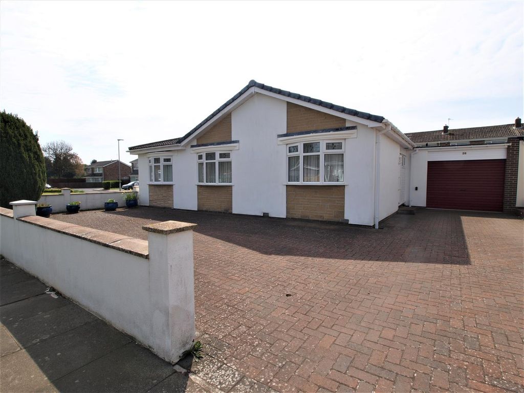 4 bed detached bungalow for sale in Carlcroft Place, Collingwood Grange