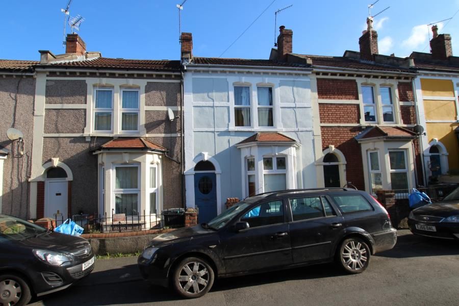 2 bed property to rent in Belton Road, Easton, Bristol BS5, £1,400 pcm