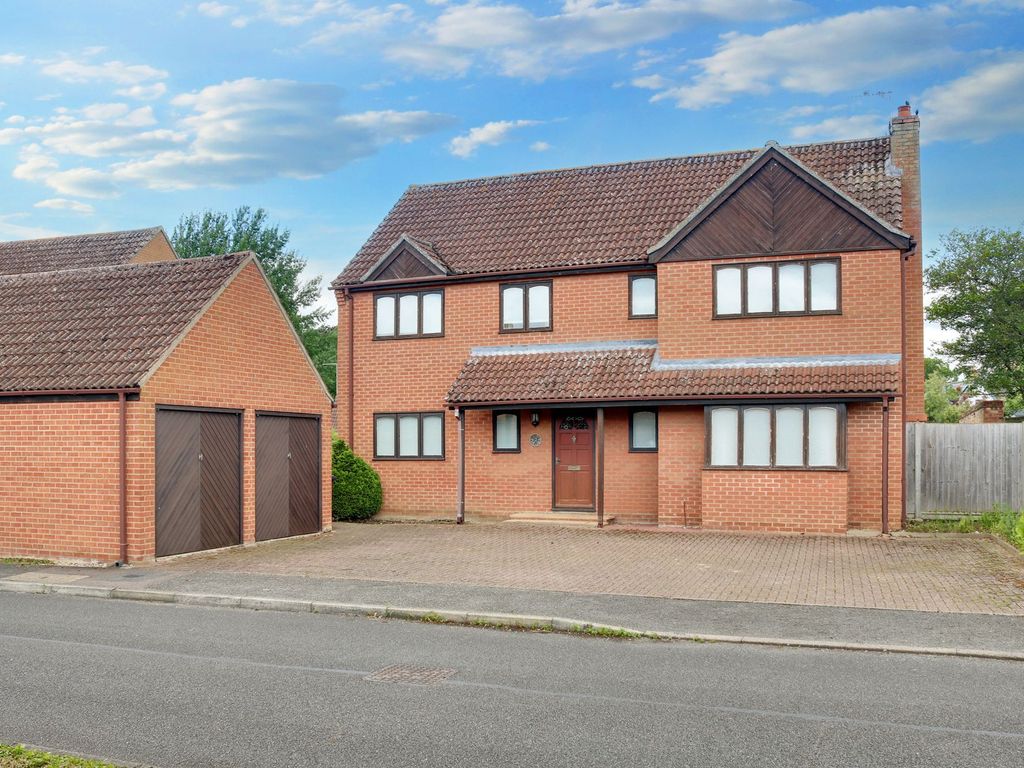 5 bed detached house for sale in The Oaks, Soham CB7, £550,000 Zoopla