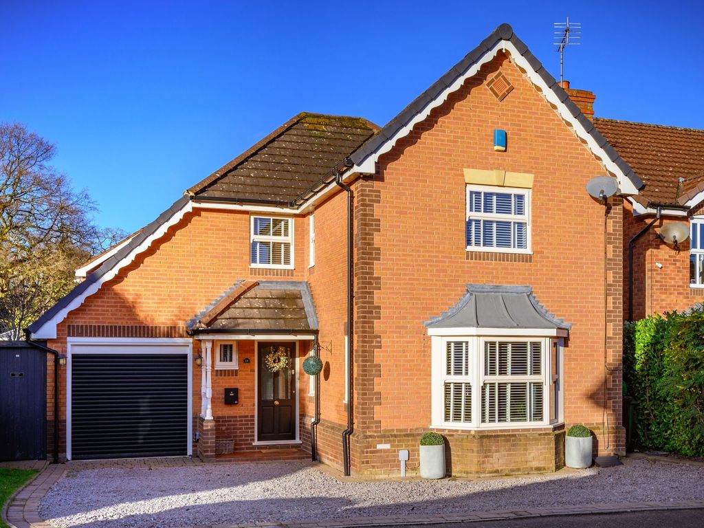 4 bed detached house for sale in Woodperry Avenue, Solihull B91 Zoopla