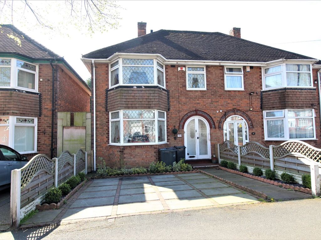 3 bed semidetached house for sale in Bordesley Green East, Stechford