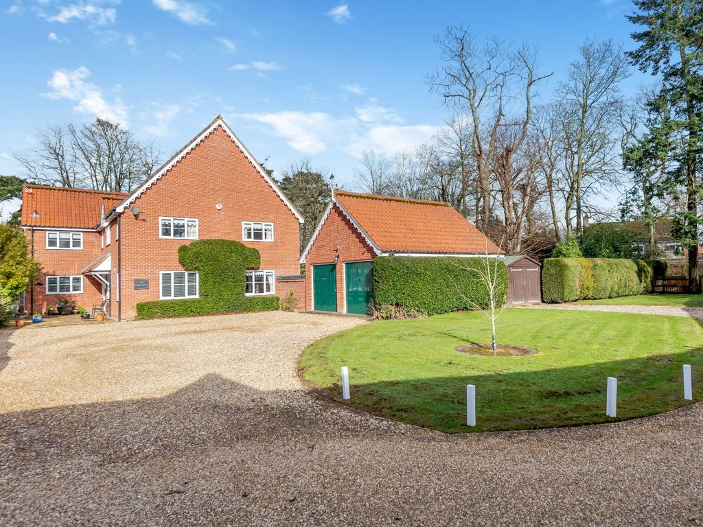 5 bed detached house for sale in Staitheway Road, Wroxham, Norwich