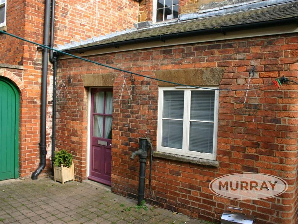 1 bed flat to rent in Nelsons Court, Uppingham, Rutland LE15, £550 pcm Zoopla