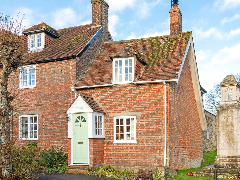 2 bed end terrace house for sale in High Street, Hindon, Salisbury SP3