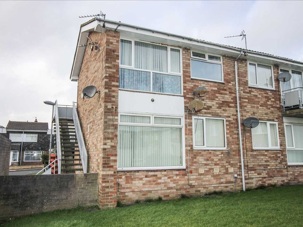 1 bed flat to rent in Dewley, Hall Close Grange, Cramlington NE23, £400