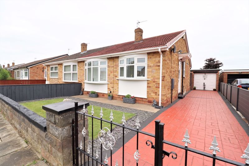 2 bed semidetached bungalow for sale in Middleton Avenue, Thornaby