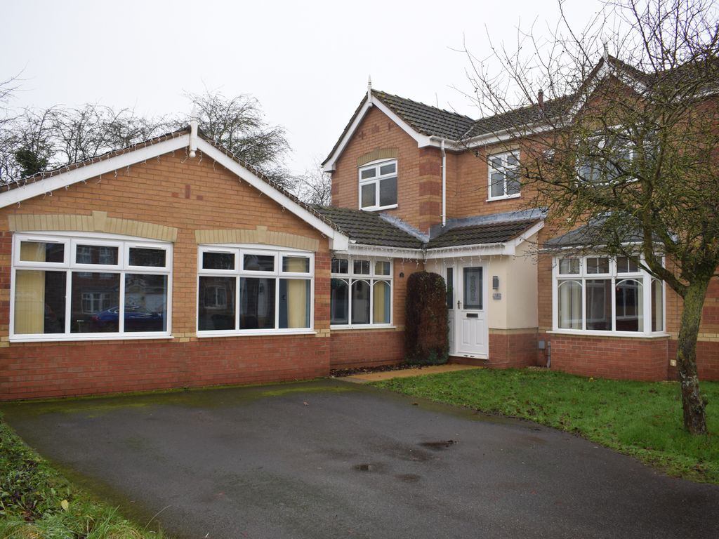 4 bed detached house for sale in The Moorings, Scawby Brook DN20, £