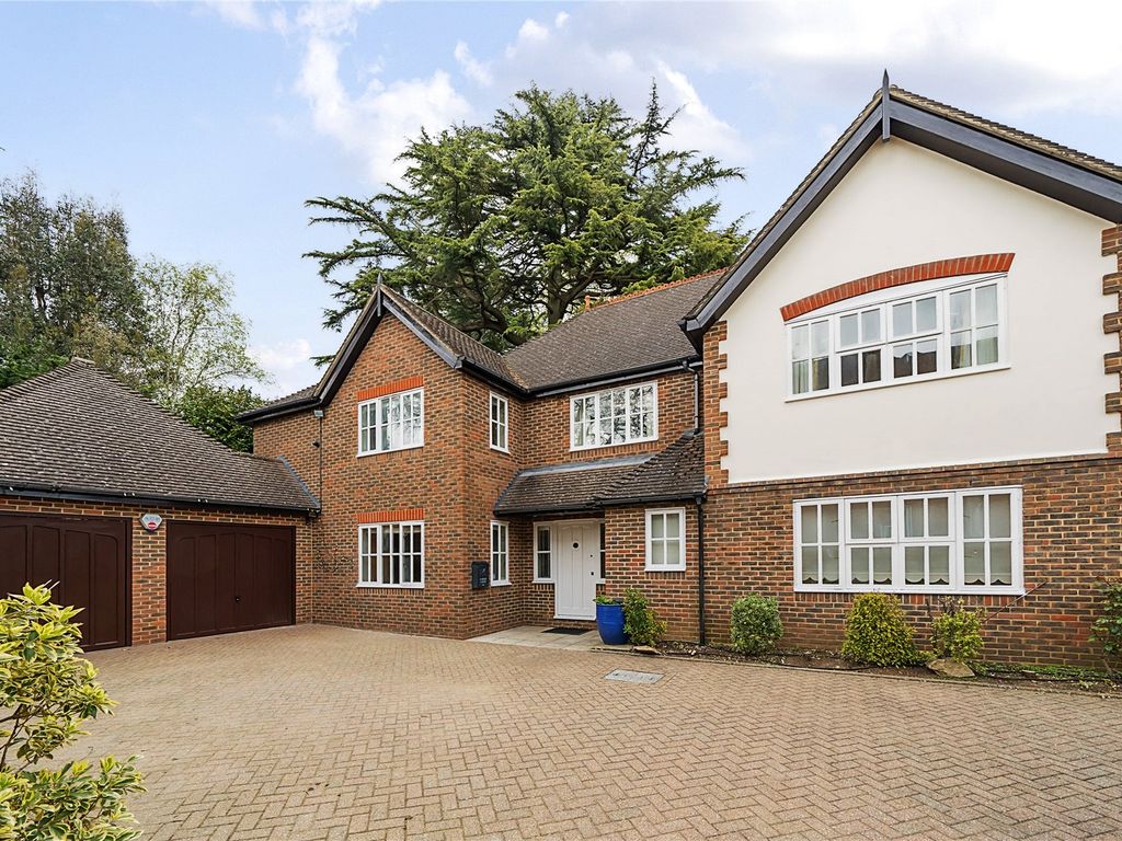 4 bed detached house for sale in Norlands Gate, Norlands Crescent
