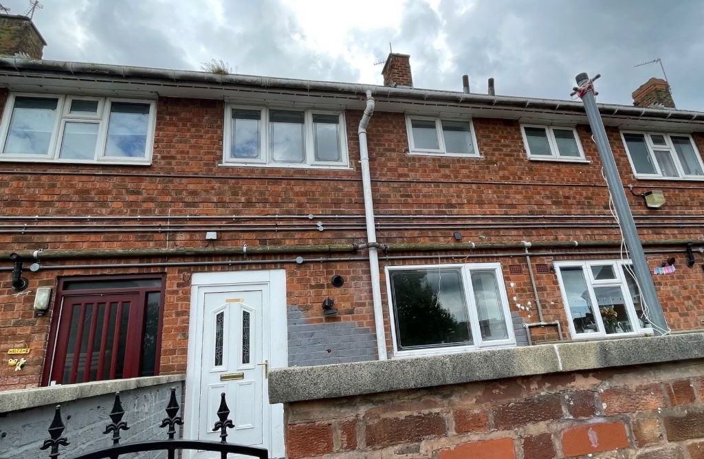 2 bed flat to rent in Griffiths Drrive, Ashmore Park, Wednesfield WV11