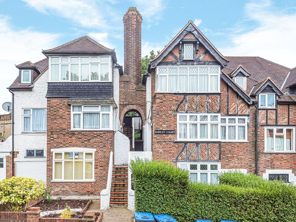 2 bed flat for sale in Highfield Avenue, London NW9, £350,000 Zoopla