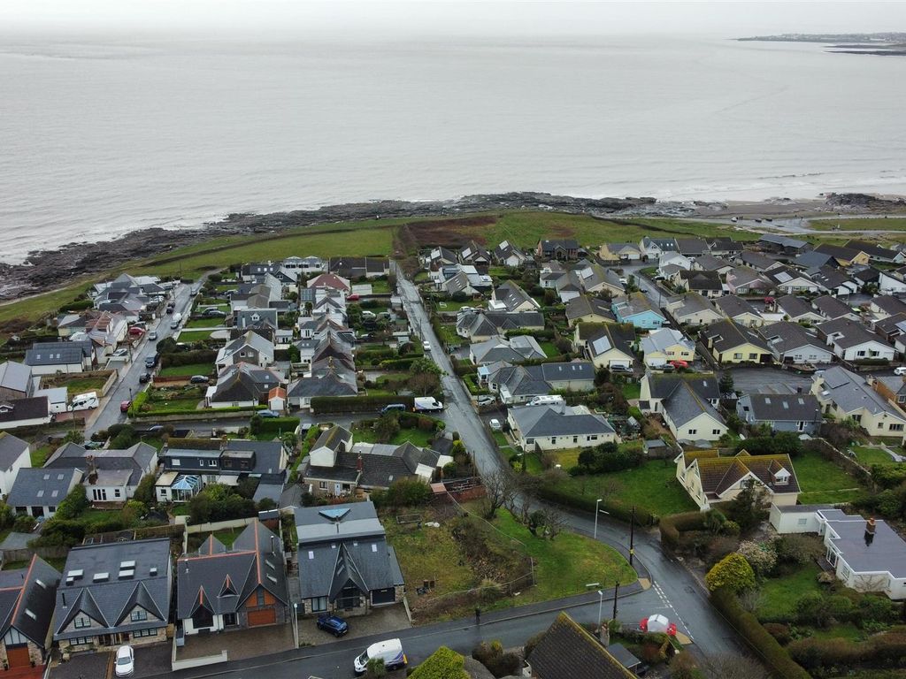 Land for sale in Plot 1, CraigYrEos Avenue, OgmoreBySea CF32, £