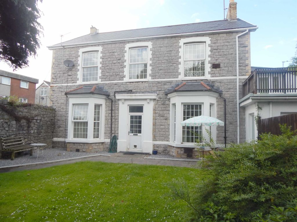 5 bed property for sale in South Road, Porthcawl CF36 Zoopla