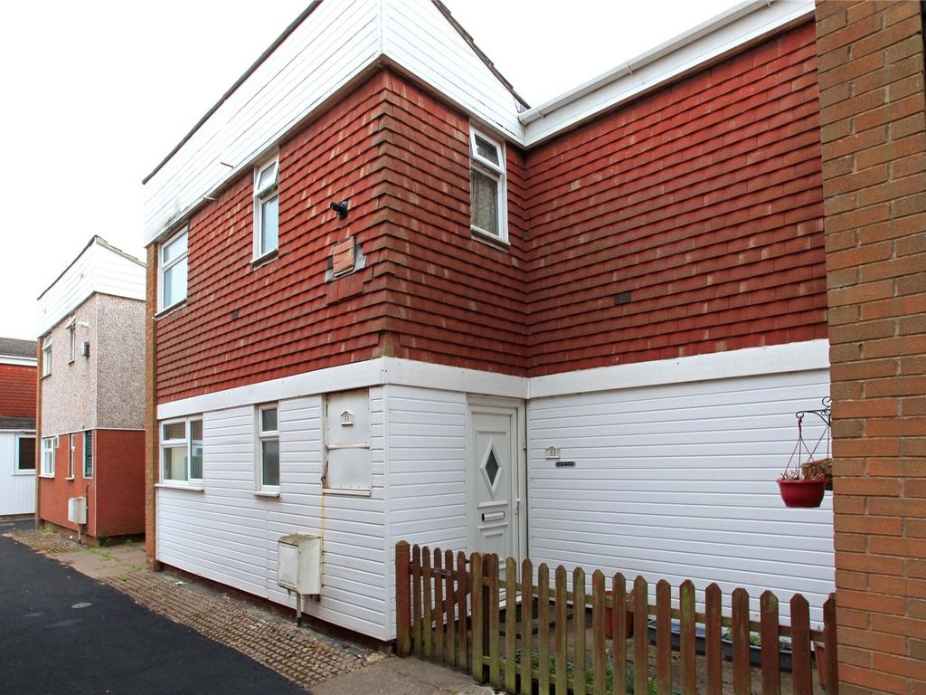 3 bed terraced house for sale in Spring Meadow, Sutton Hill, Telford