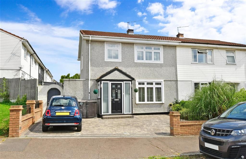 3 bed semidetached house for sale in Barfields, Loughton, Essex IG10, £340,500 Zoopla