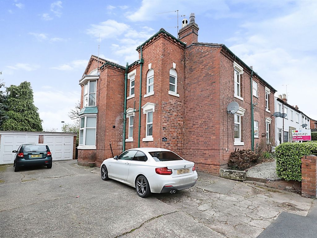 1 bed flat for sale in Franche Road, Kidderminster DY11 Zoopla