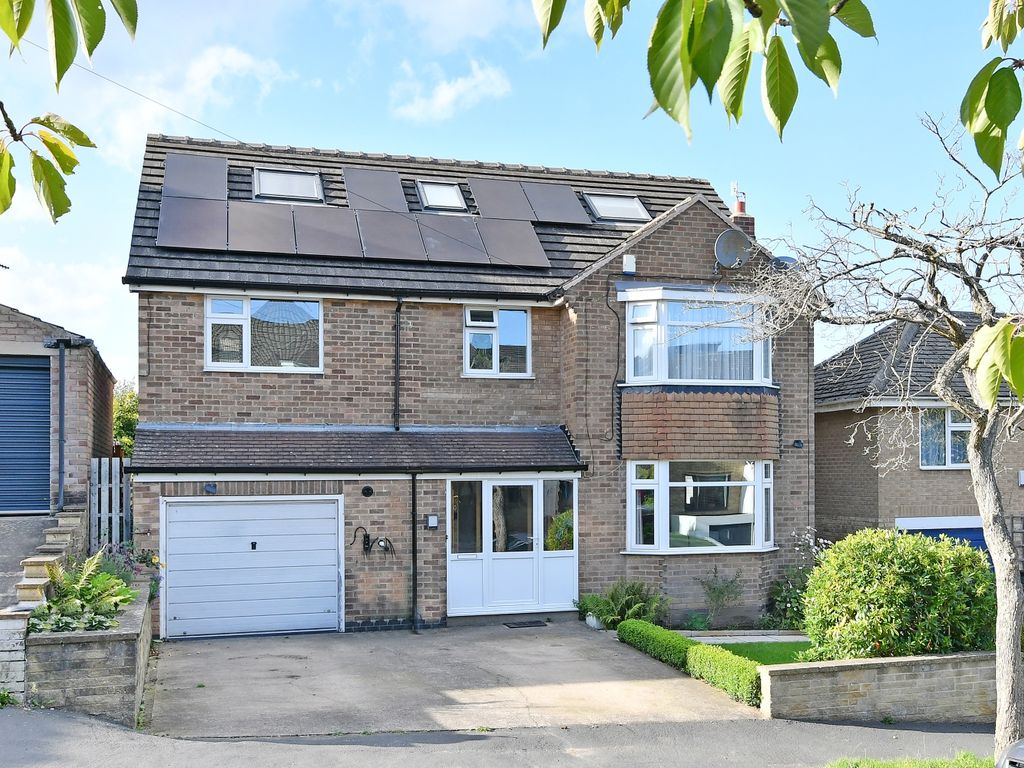 5 bed detached house for sale in Twentywell Road, Bradway S17, £650,000