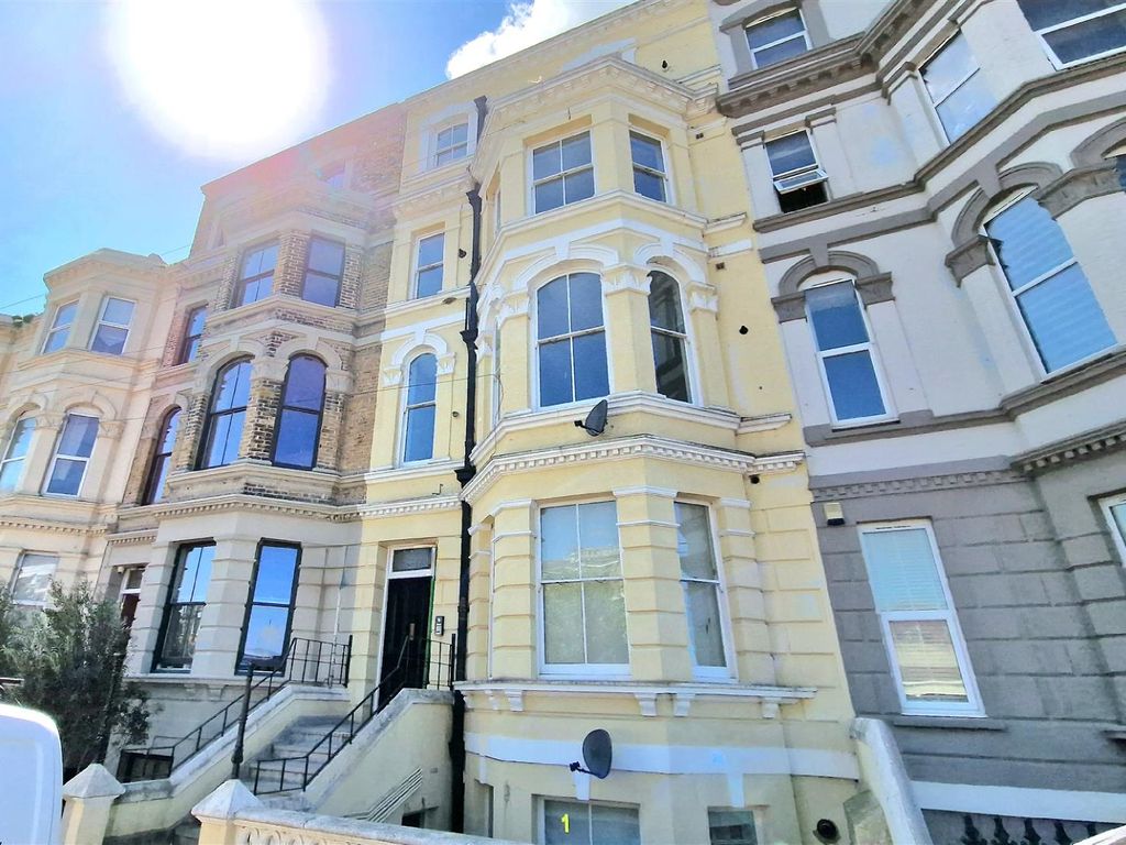 2 bed flat for sale in Dalby Square, Cliftonville, Margate CT9 Zoopla