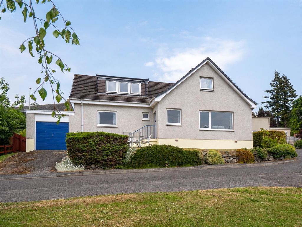 4 bed detached house for sale in 1 Windsor Gardens, Pitlochry PH16 Zoopla