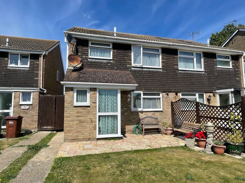 3 bed semidetached house for sale in Aylesbury Avenue, Eastbourne BN23 Zoopla