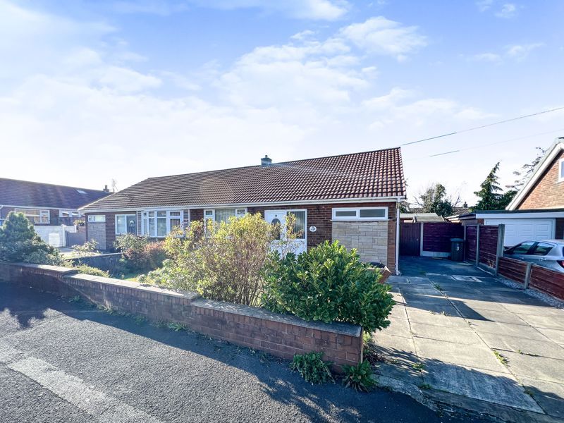 2 bed bungalow for sale in Harrison Crescent, Blackrod, Bolton BL6 Zoopla