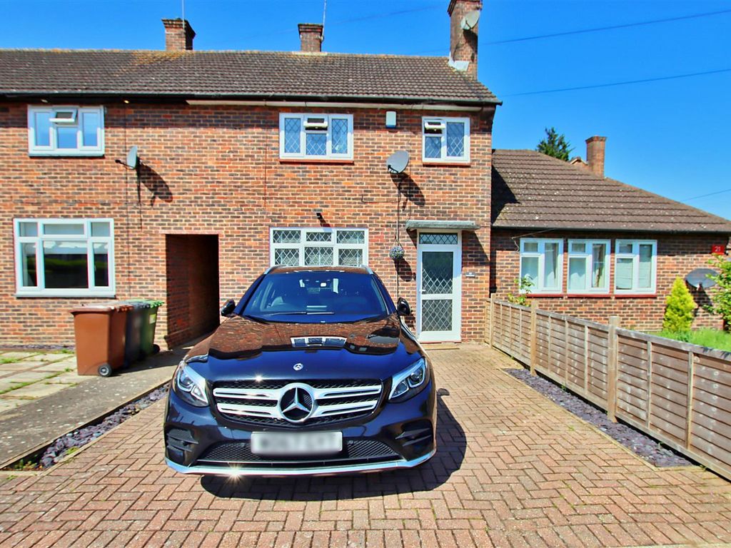 3 bed end terrace house for sale in Knebworth Path, Borehamwood WD6, £