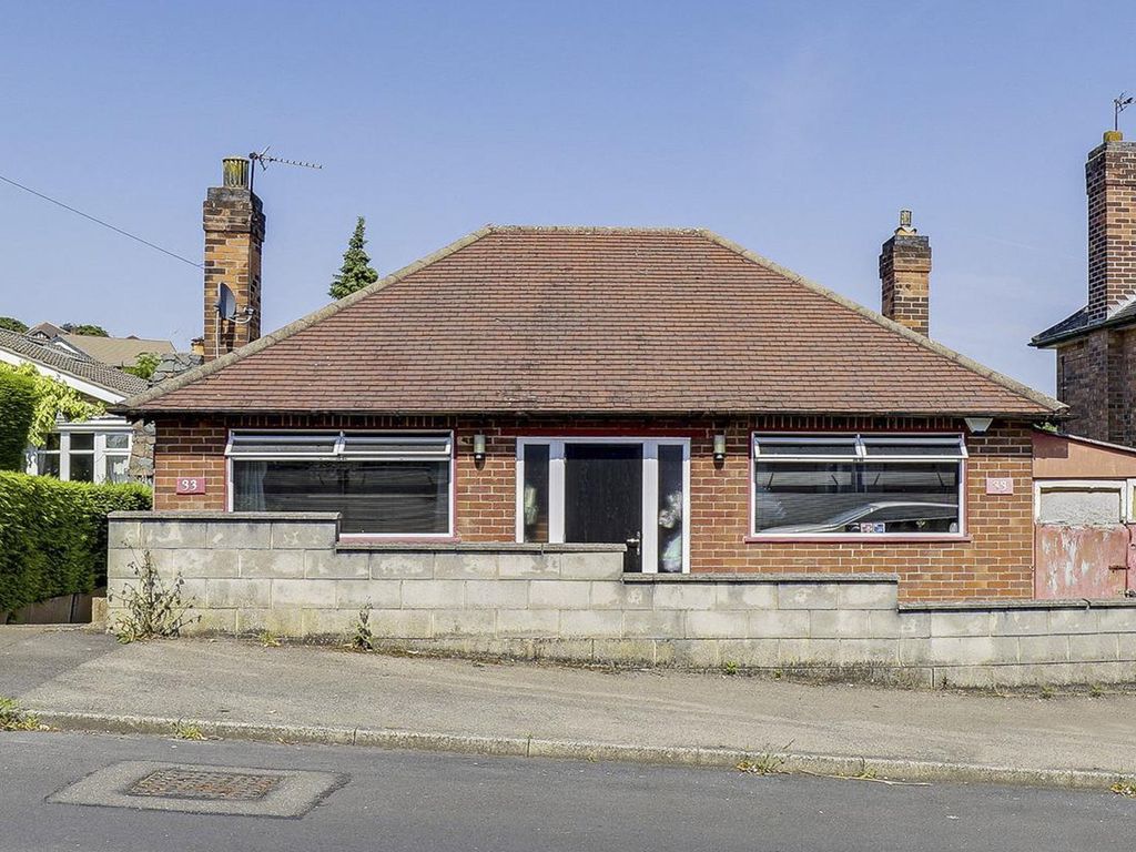 3 bed detached bungalow for sale in Swains Avenue, Bakersfield