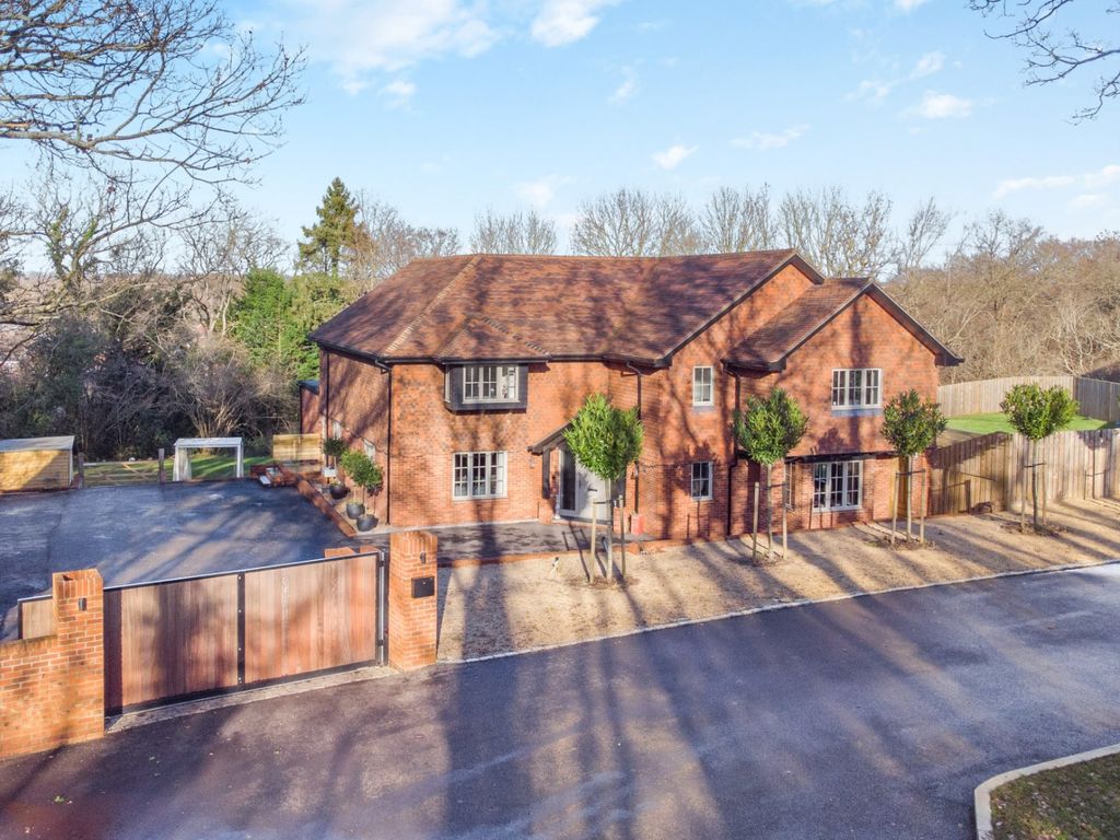 5 bed detached house for sale in London Road, Sayers Common, Hassocks